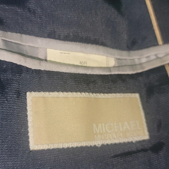 Michael Kors Men’s Dark Navy Suit – Jacket 40R / Pants 34 - Picture 6 of 16